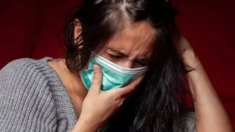 استشاري يوضح الاحترازات الواجب اتخاذها للوقاية من المتحور الجديد.. فيديو