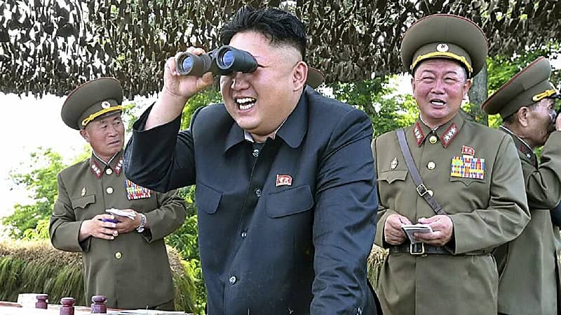 زعيم كوريا الشمالية: نطور الأسلحة للدفاع عن النفس فقط