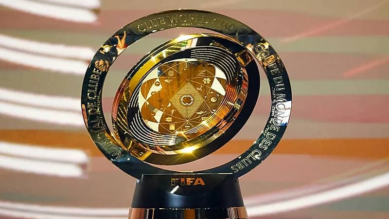 الفيفا يعلن قريبا بديل ليون في مونديال الأندية