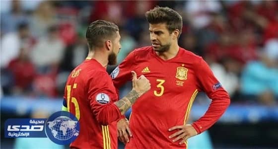 راموس وبيكيه صراع في الملعب وشراكة في الخارج