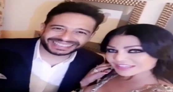 بالفيديو.. دلع وغزل هيفاء وهبي لمحمد حماقي يثير ضجة بالانترنت