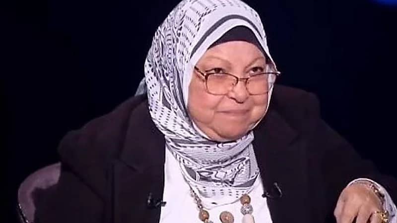 الأزهر في مصر يحيل سعاد صالح للتحقيق بعد فتوى إباحة الحشيش