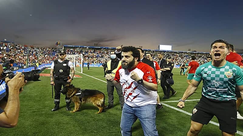 فيديو.. تركي آل الشيخ يعلن دعم ألميريا بلاعبين سعوديين وعرب