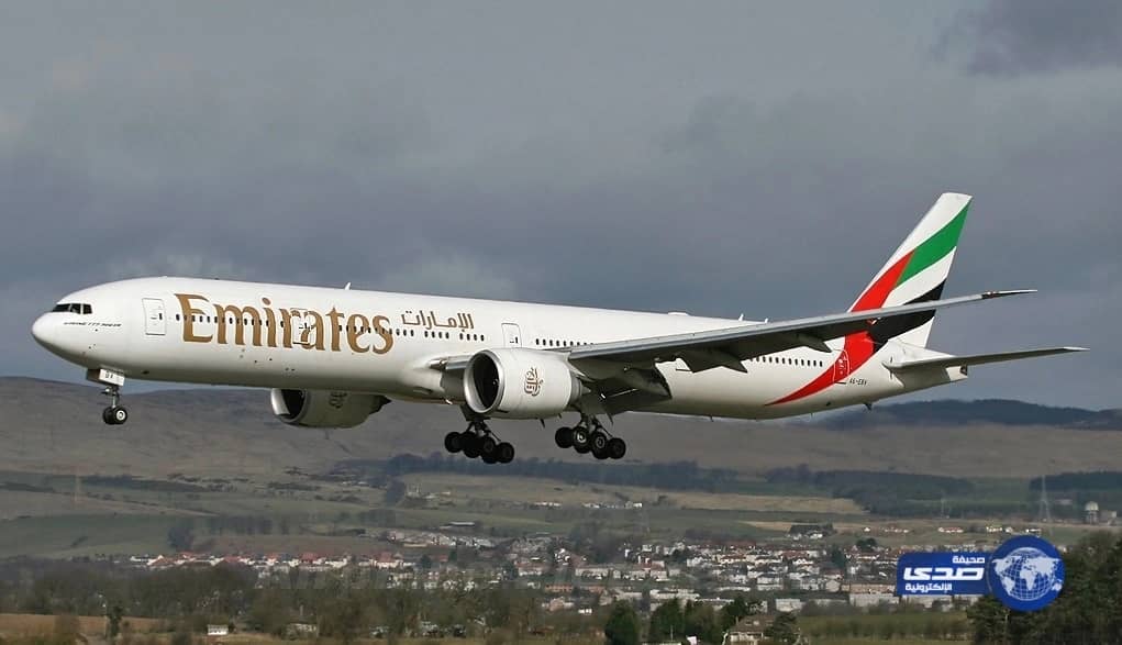 هبوط اضطراري لطائرة بوينغ إماراتية في بومباي