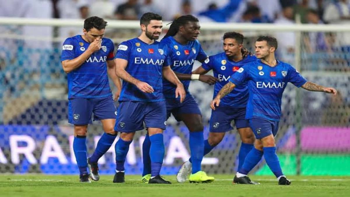 بالفيديو.. الإطاحة بمواطنين أشعلا النيران في كاميرا ساهر بالدوادمي