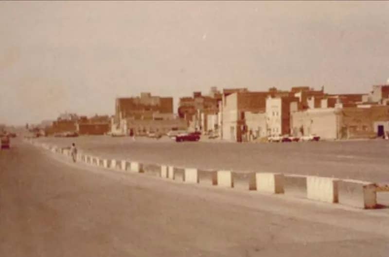 شارع الكباري بأول الثمانينات الميلادية