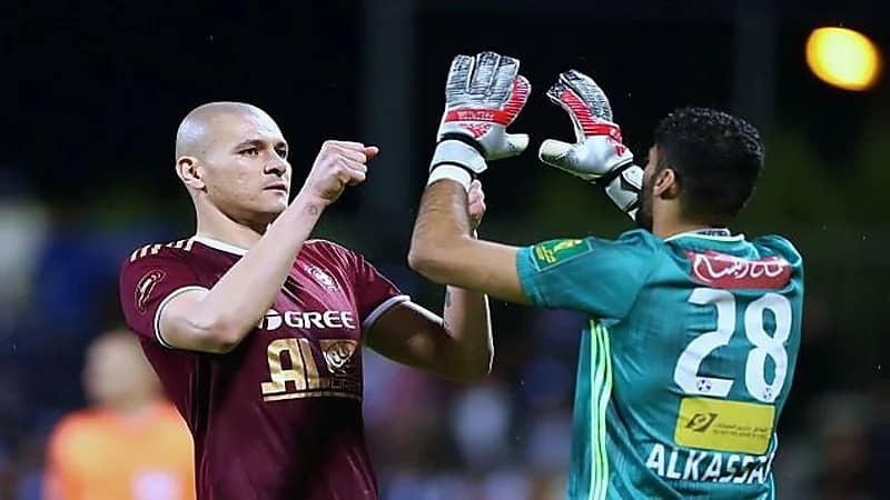 رافاييل سيلفا مهدد بالرحيل عن الفيصلي