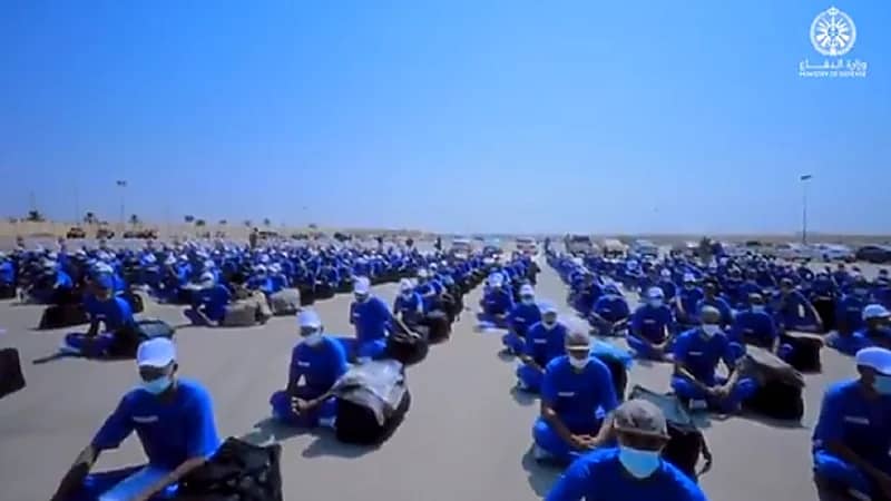 شاهد.. استقبال الطلبة المستجدين من الدورة (82) بكلية الملك عبدالعزيز الحربية