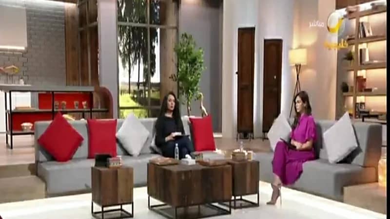 "قانوني": كيف نعاقب المتحرش ونترك عقاب من تحرش بها وهي تستفز الشباب بملابسها ؟