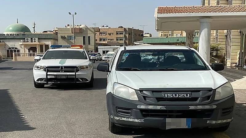 ضبط قائد شاحنة بسبب حمولة زائدة