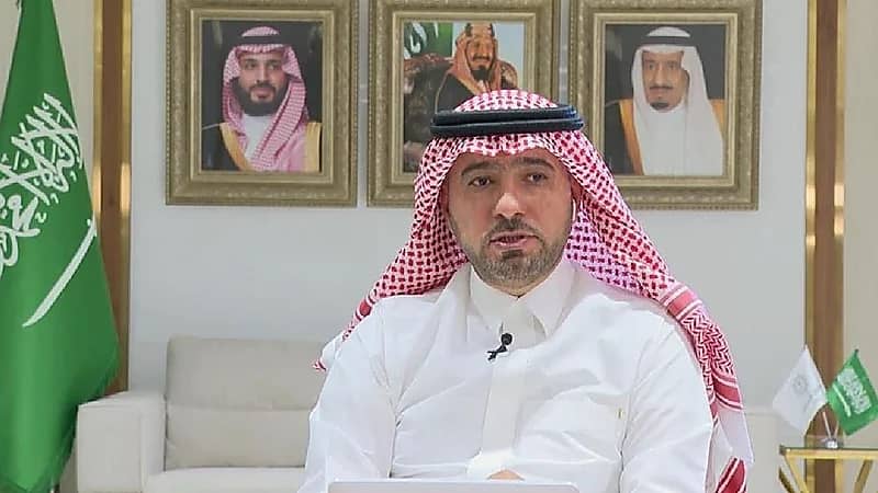 وزير الشؤون البلدية يدعو لرفع الهواتف وتصوير السلبيات.. ومغردون يتفاعلون