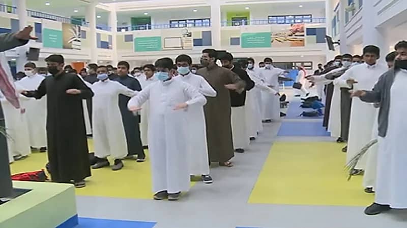 بالفيديو.. مشاعر طلاب عن عودة أنشطة مدرسية بعد نحو عامين من توقفها