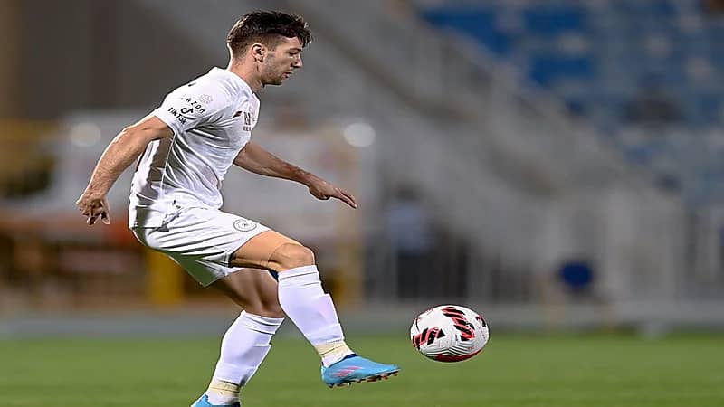 الهلال يقرر استعادة فييتو من الشباب