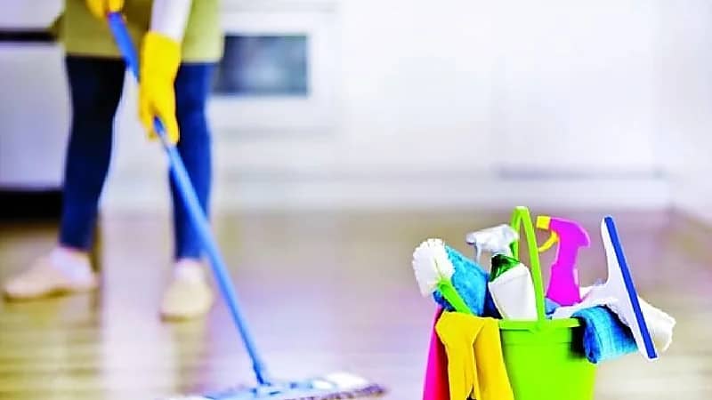 صاحب مكتب استقدام: الإشكال في هروب العاملة المنزلية يأتي من الأسرة