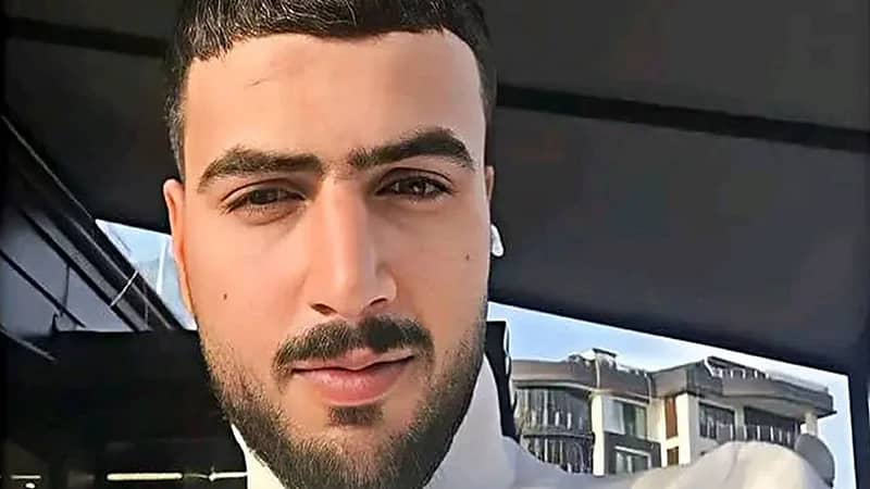 بعد 19 ساعة تحت الأنقاض..العثور على شاب أردني حيًا