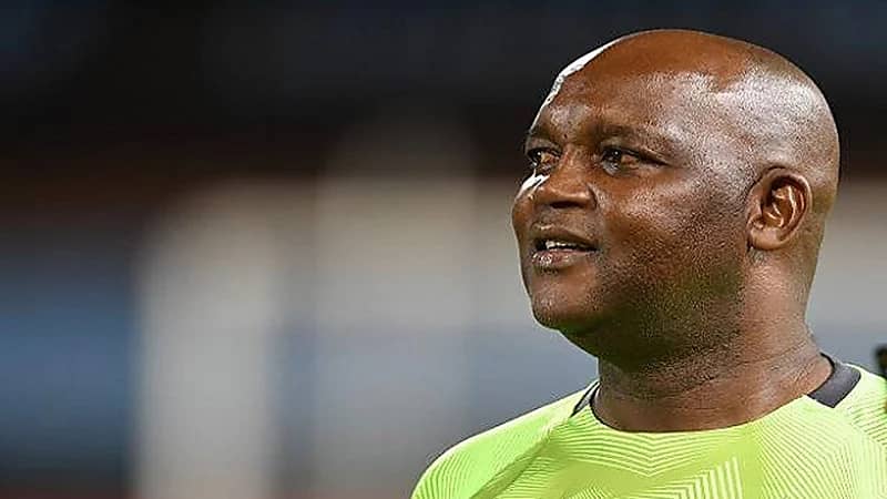 الوداد المغربي يوجه اهتمامه نحو مدرب أبها