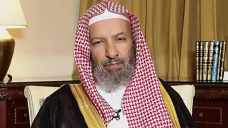الشثري يدعو العلماء في أصقاع الأرض إلى التأمل قبل إصدار فتاوى خاصة بالحج  ..  فيديو