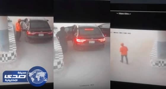 بالفيديو.. خطف عامل بالقوة