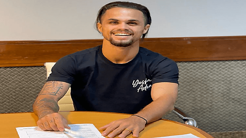 الهلال يعلن ضم ميشيل ريتشارد رسميًا (فيديو)