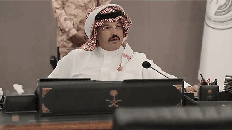 بالفيديو.. أمير عسير يشهد إعلان العفو عن مواطن قتل مقيمًا إثر خلاف بينهما
