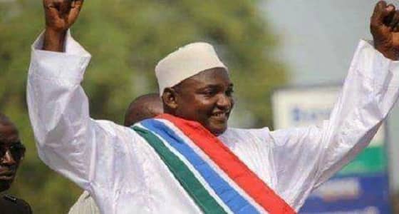 أداما يعود إلى جامبيا بعد مغادرة جامع