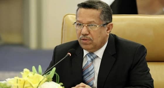 بن دغر يتهم الحوثيين بابتزاز القطاع الخاص.. والاستيلاء على 300 مليار ريال