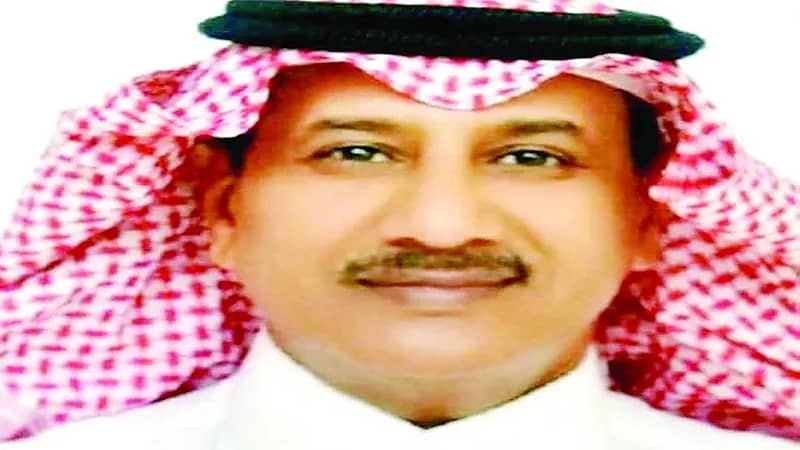 عبدالله الشريف : بعض عقول السيدات "متنكة"