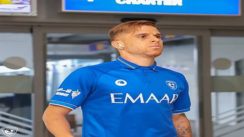 بعثة الهلال تغادر النمسا في طريقها إلى الرياض بعد انتهاء المعسكر الإعدادي للفريق 