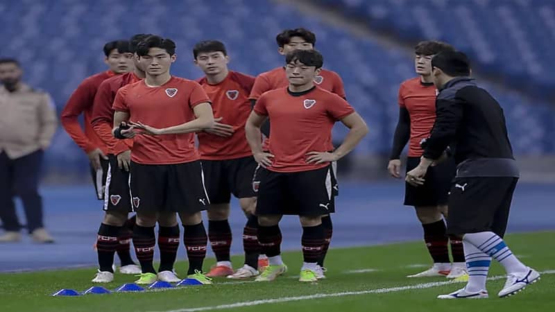 بوهانج يجري تدريبه الأخير قبل مواجهة الهلال غدا "صور"
