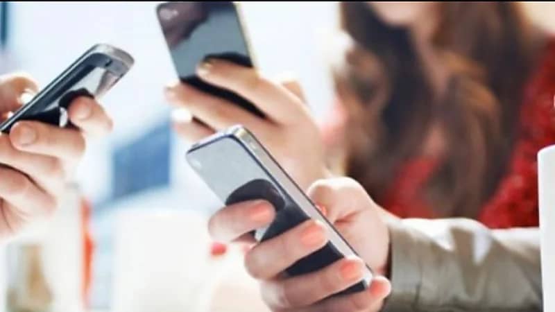 دراسة توضح فائدة الاستغناء عن الهواتف الذكية