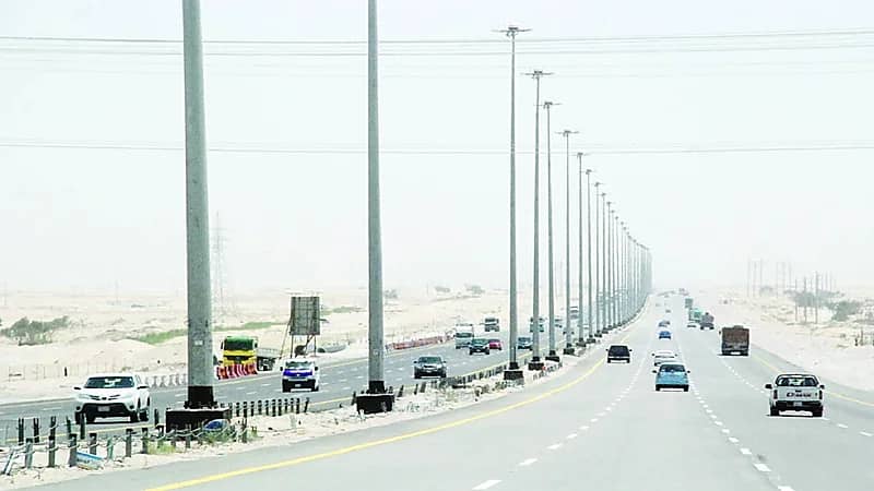 "بالفيديو.. النقل" تعلن إنشاء التحويلة المرورية على طريق الأحساء بقيق