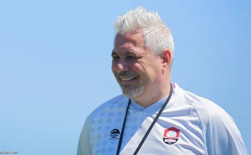 سوء النتائج يهدد مدرب الرائد بالإقالة