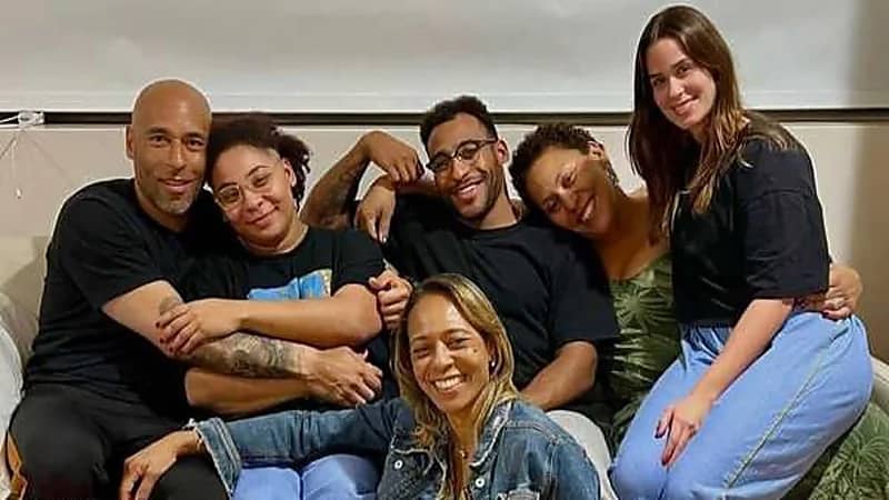 عائلة بيليه تقضي ليلة عيد الميلاد في المستشفى 