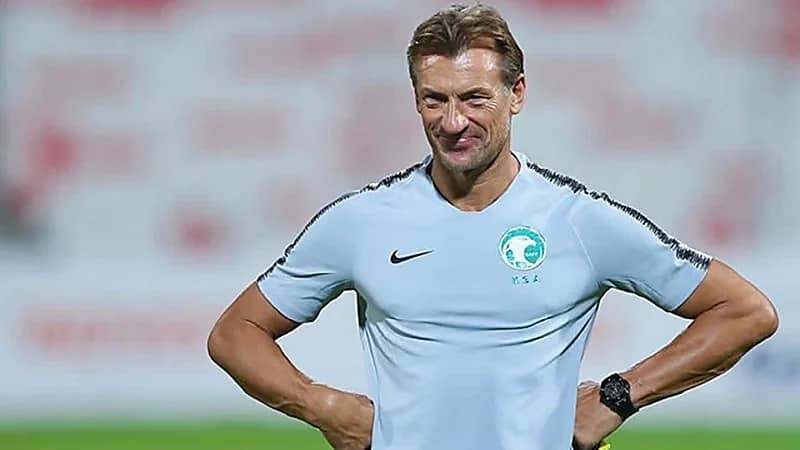 "رينارد" ثامن أفضل مدربي المنتخبات بالعالم