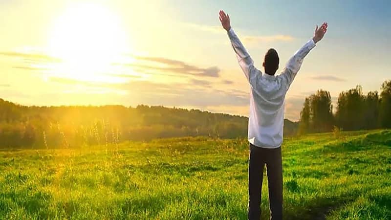 مستشار أسري يكشف عن أهم قواعد السعادة