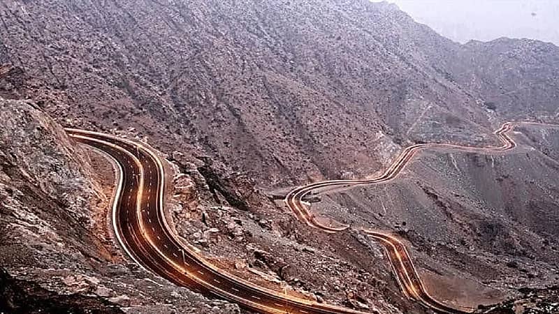 إغلاق مؤقت لطريق الهدا احترازيًا بالاتجاهين