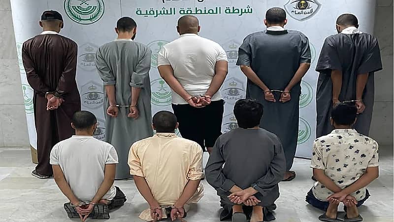 القبض على 9 مواطنين لارتكابهم حوادث سلب بالأحساء