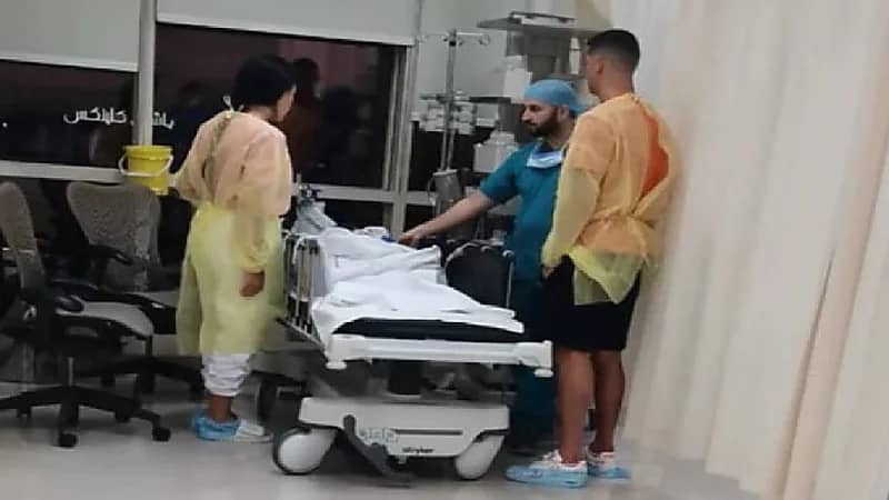 شاهد .. رونالدو وجورجينا في مستشفى بالرياض لإجراء عملية لابنتهما