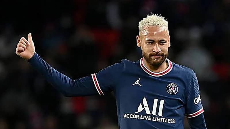 تسريب قرار نيمار بعد عرض الهلال التاريخي