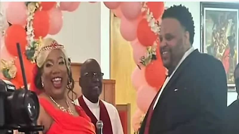 عروس تترّمل قبل زفافها بدقائق وتصاب بجلطة دموية