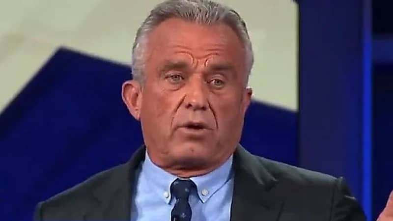 جونيور: واشنطن قتلت العراقيين أكثر مما فعل صدام حسين.. فيديو