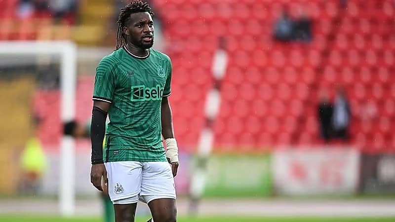 ماكسيمان يعطي الضوء الأخضر للأهلي