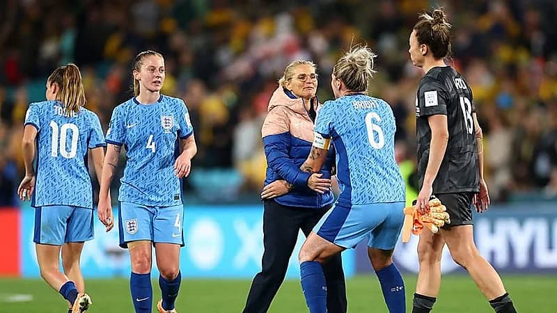 رئيس الاتحاد يرشح سارينا ويغمان لقيادة منتخب إنجلترا للرجال