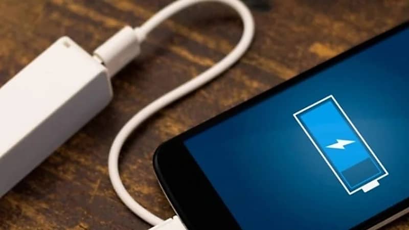 حيلة في إعدادات هاتف الآيفون تسرع الشحن