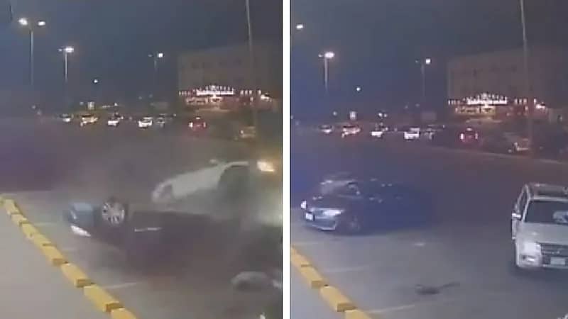 نجاة فتاة من حادث مرعب لمركبة تقودها سيدة في ينبع.. فيديو