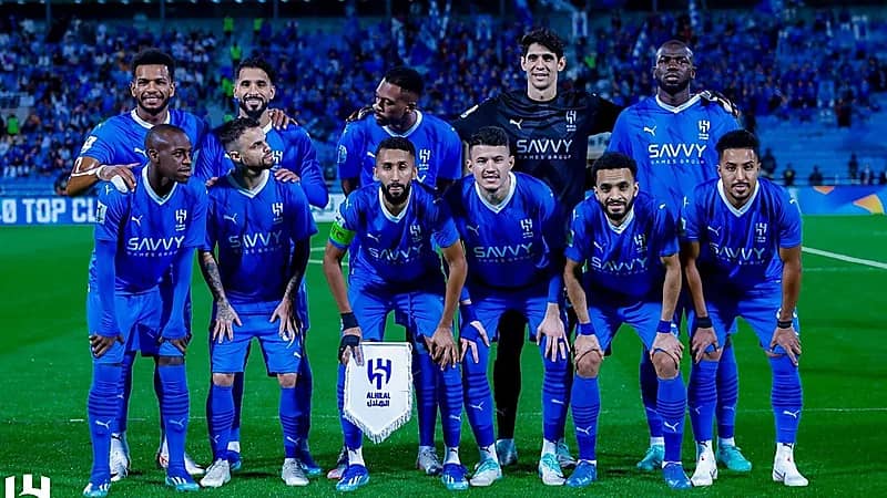 الهلال يعلن إصابة "بونو"
