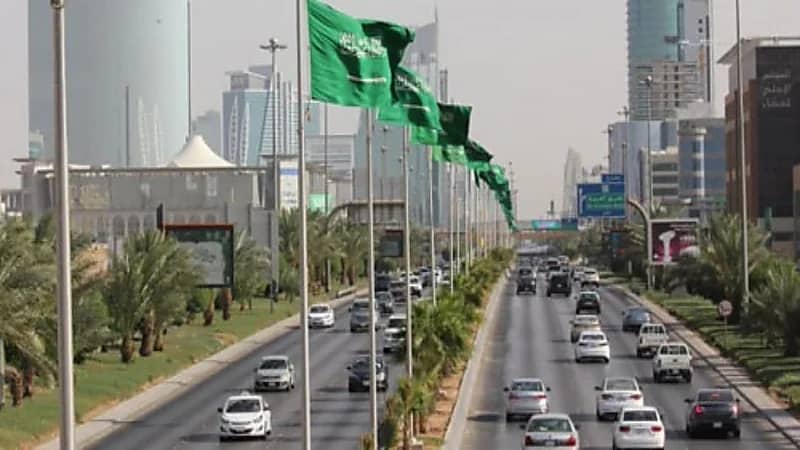 تفاصيل مقترح الشورى بمخالفة مرورية تسمى "غضب الطريق".. فيديو