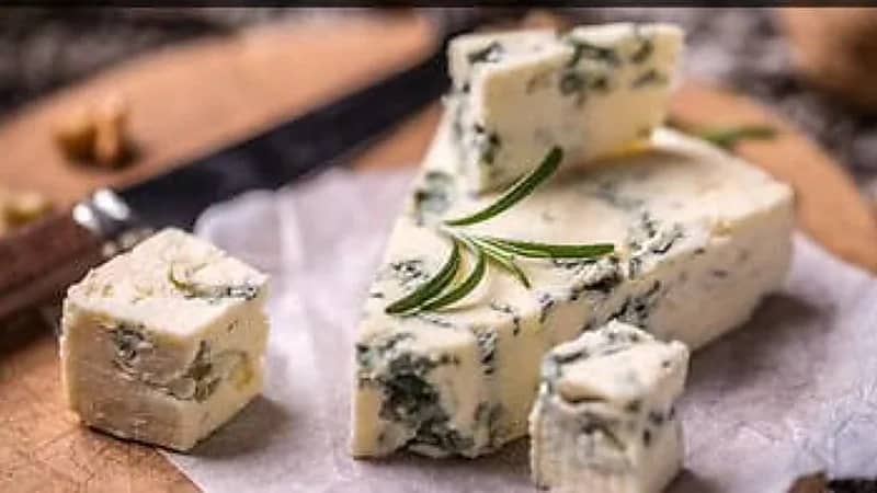 أطعمة يمكن تناولها حتى إن كانت متعفنة