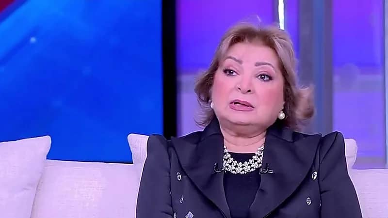 فنانة معتزلة: رفضت فيلم مع عادل إمام بسبب القبلات ..فيديو