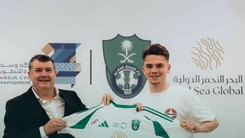 دامس يصف رونالدو بـ"الأفضل في التاريخ"